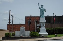 I forget the name of this town. I was merely passing through, but I was told by a Warm Showers host that there is a really awful Statue of Liberty replica here. And so there is.